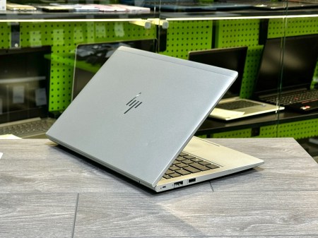 HP Elitebook 640 G9 42